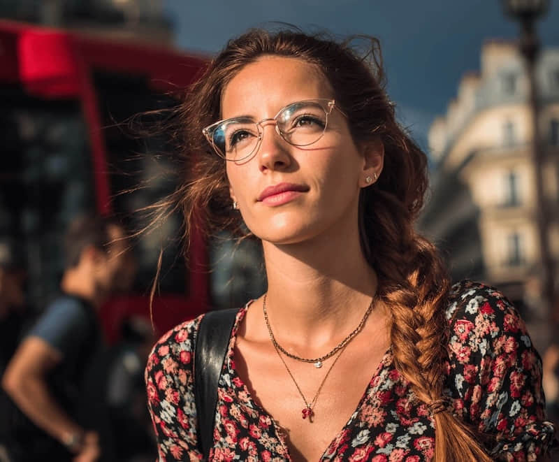 Rimuovi gli occhiali dalle foto, Prima
